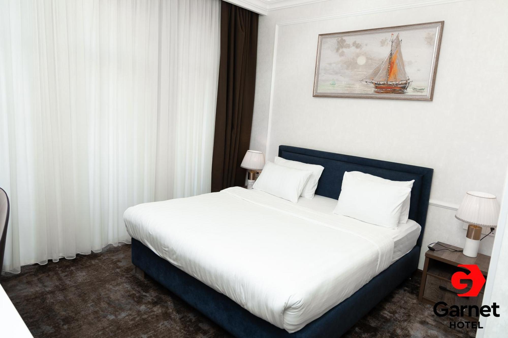 Garnet Hotel Ташкент Екстер'єр фото