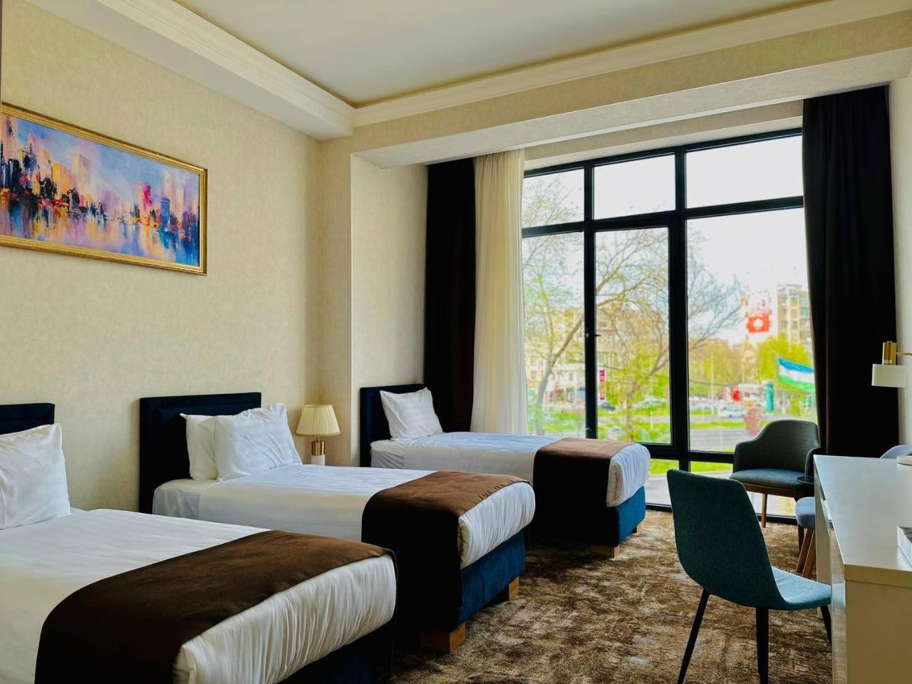 Garnet Hotel Ташкент Екстер'єр фото