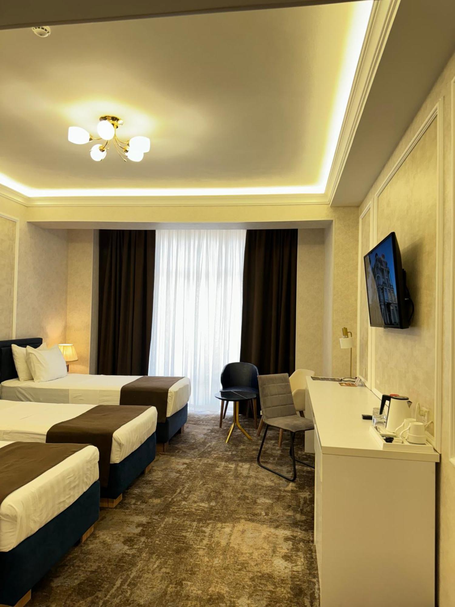 Garnet Hotel Ташкент Екстер'єр фото